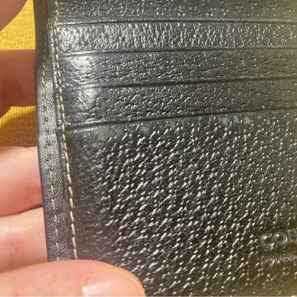 Cobo Bi-Fold Wallet 12 Card Slots Large Capacity Unisex - Picture 7 of 8